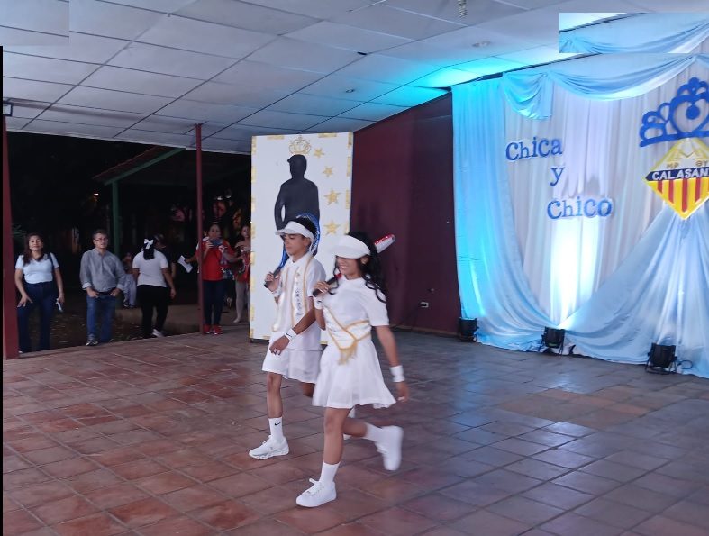 DEPORTIVO TRAJE